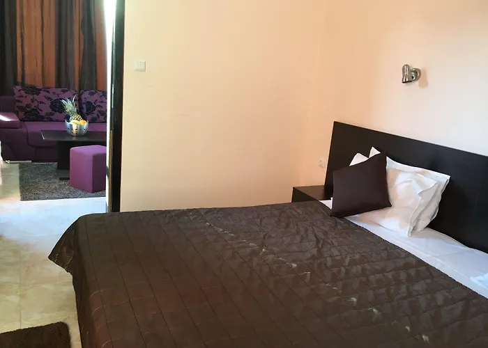 Къща за гости Salt Поморие